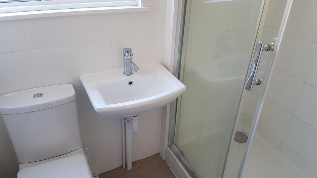 Private Rooms Just 19 Minutes From Central London Northfleet Eksteriør billede